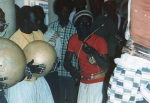 ���g��In Africa