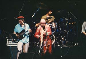 ���g��In Africa